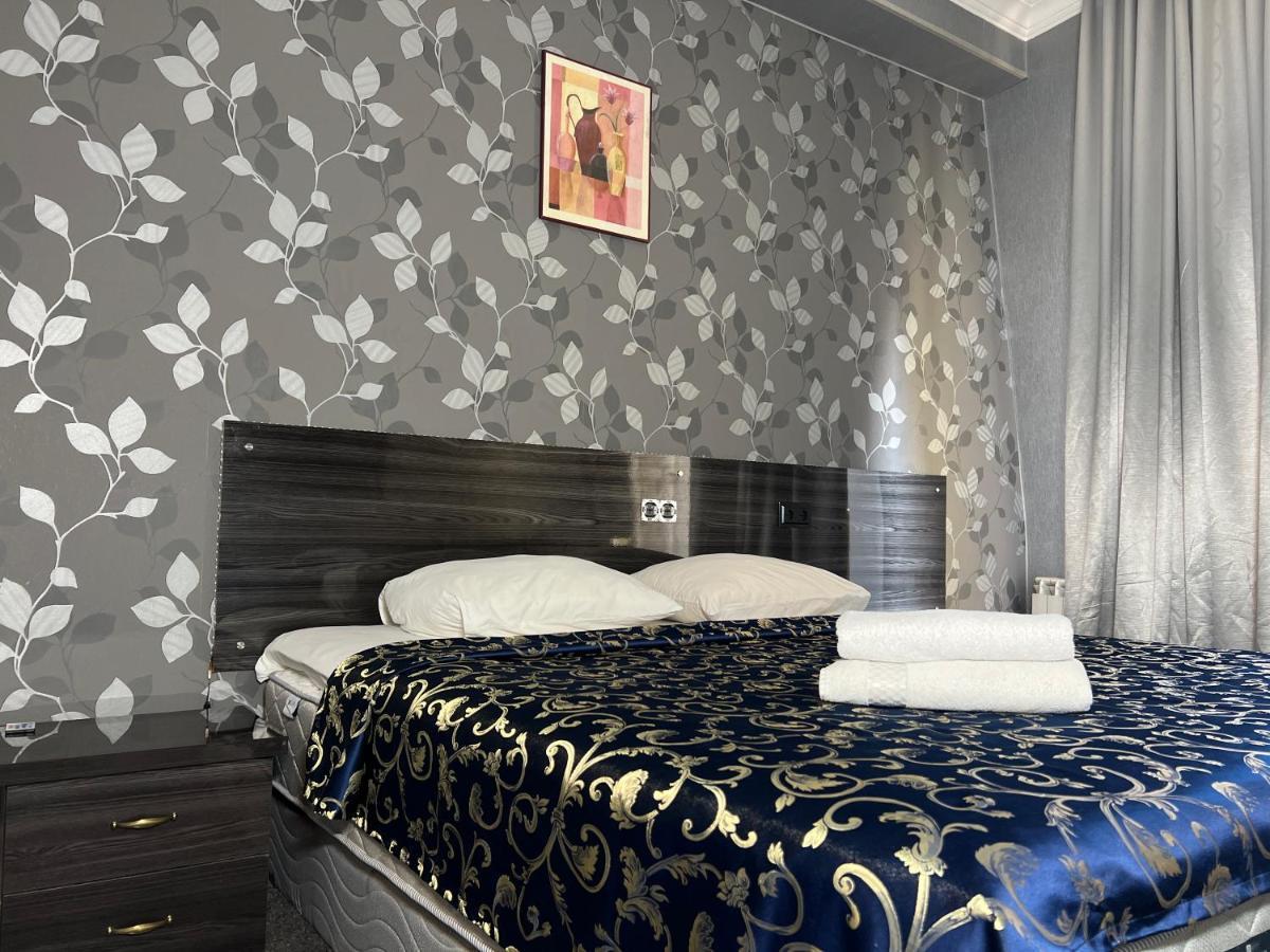 Hotel Mercury Batum Dış mekan fotoğraf