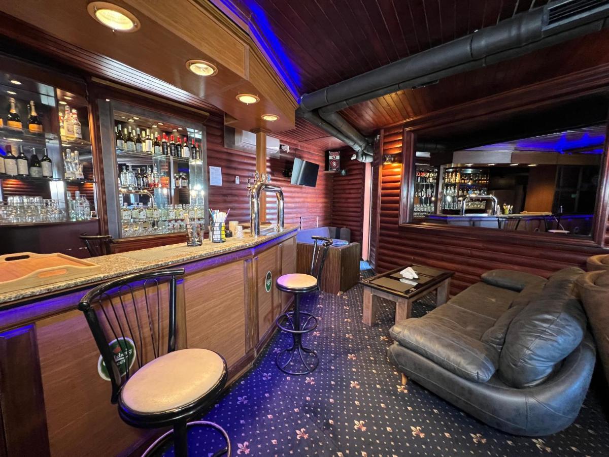 Hotel Mercury Batum Dış mekan fotoğraf