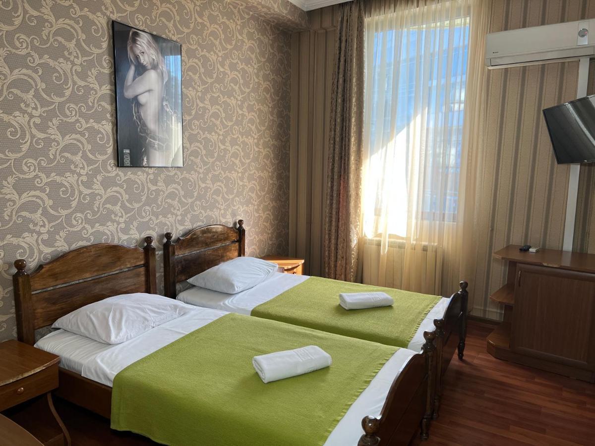 Hotel Mercury Batum Dış mekan fotoğraf